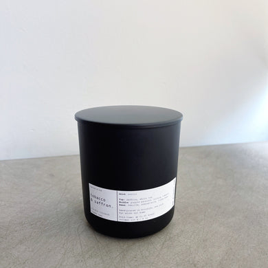 TOBACCO & SAFFRON MINI | VIRGIN COCONUT CRÈME WAX & WOODEN WICK CANDLE