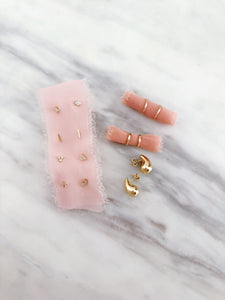 THE BAGUETTE EDIT STUDS 14KT YELLOW GOLD